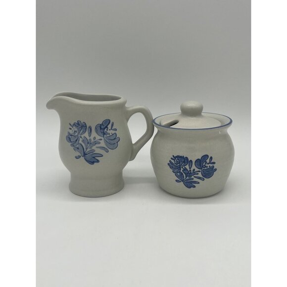 Vintage Pfaltzgraff Yorktowne Stoneware Cream and Sugar Set - Picture 1 of 3